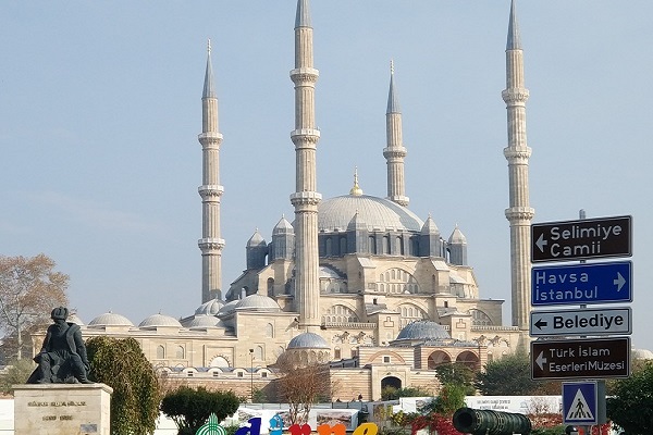 dini yapılar